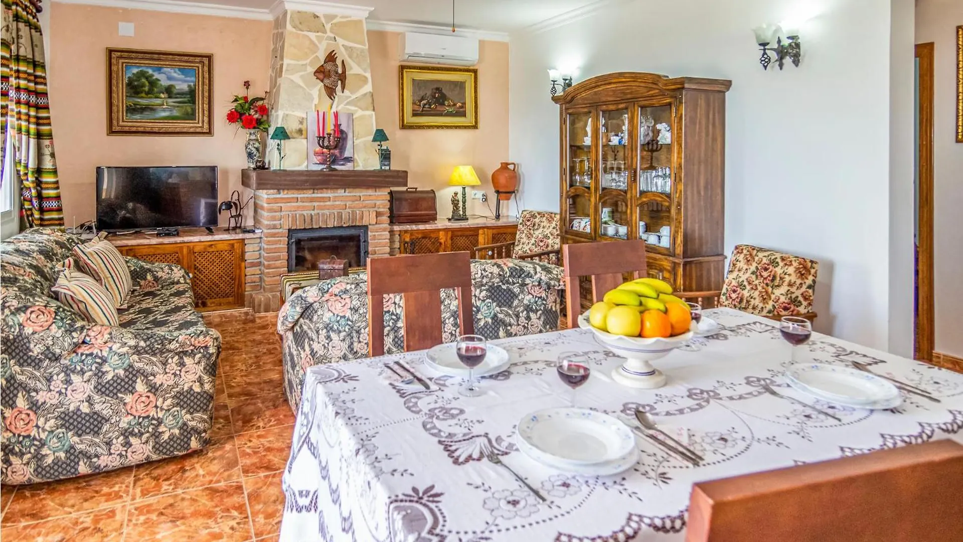 Prázdninový dům Gorgeous Home In Nerja With House Sea View